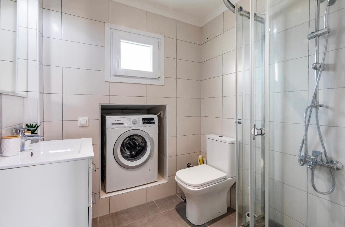 2 Bedroom Luxury Apartment Thessaloniki Buitenkant foto